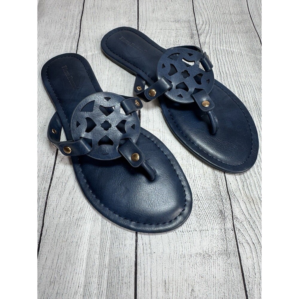 Pierre Dumas Women's Thong Flat Sandals NAVY Size 8